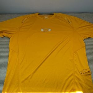Oakley Short sleeve T-shirt